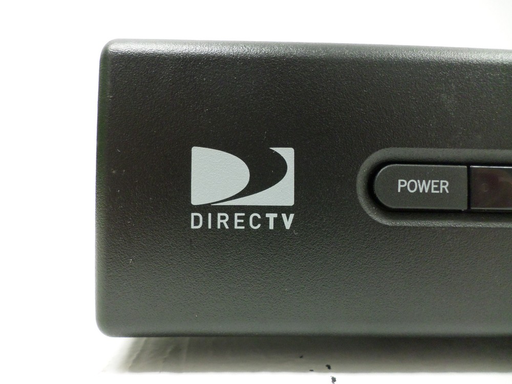 DirecTV Digital Television Multi-Satellite Receiver Box D12-100