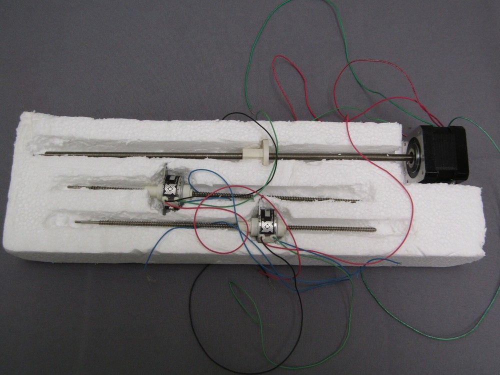 HAYDON SWITCH & INSTRUMENT INC STEPPER MOTOR LINEAR ACTUATOR