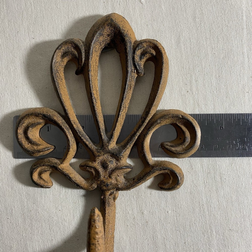 Cast Iron Wall Coat Hook 7”