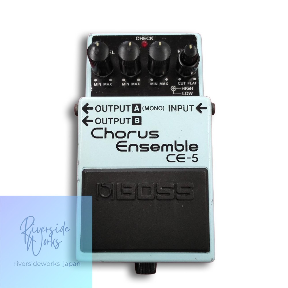 BOSS CE-5 Chorus Ensemble Effects Pedal JP