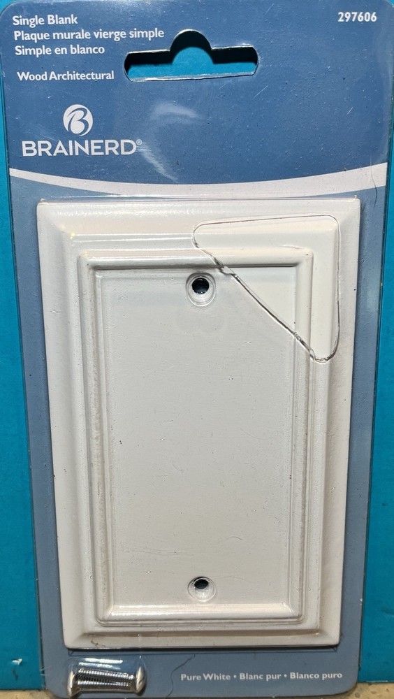 Brainerd Architectural 297606 Single Blank Switch Plate Pure White