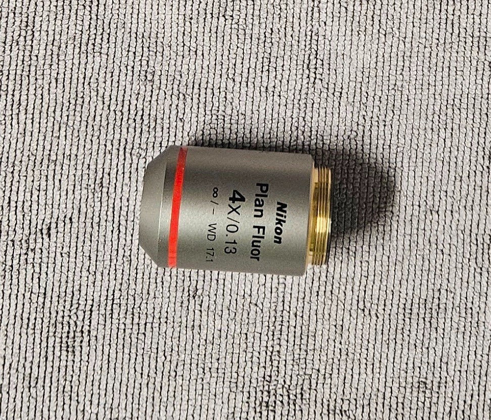 Nikon E800 / E1000 Plan Fluor 4x/0.13 ∞/- WD 17.1 Microscope Objective