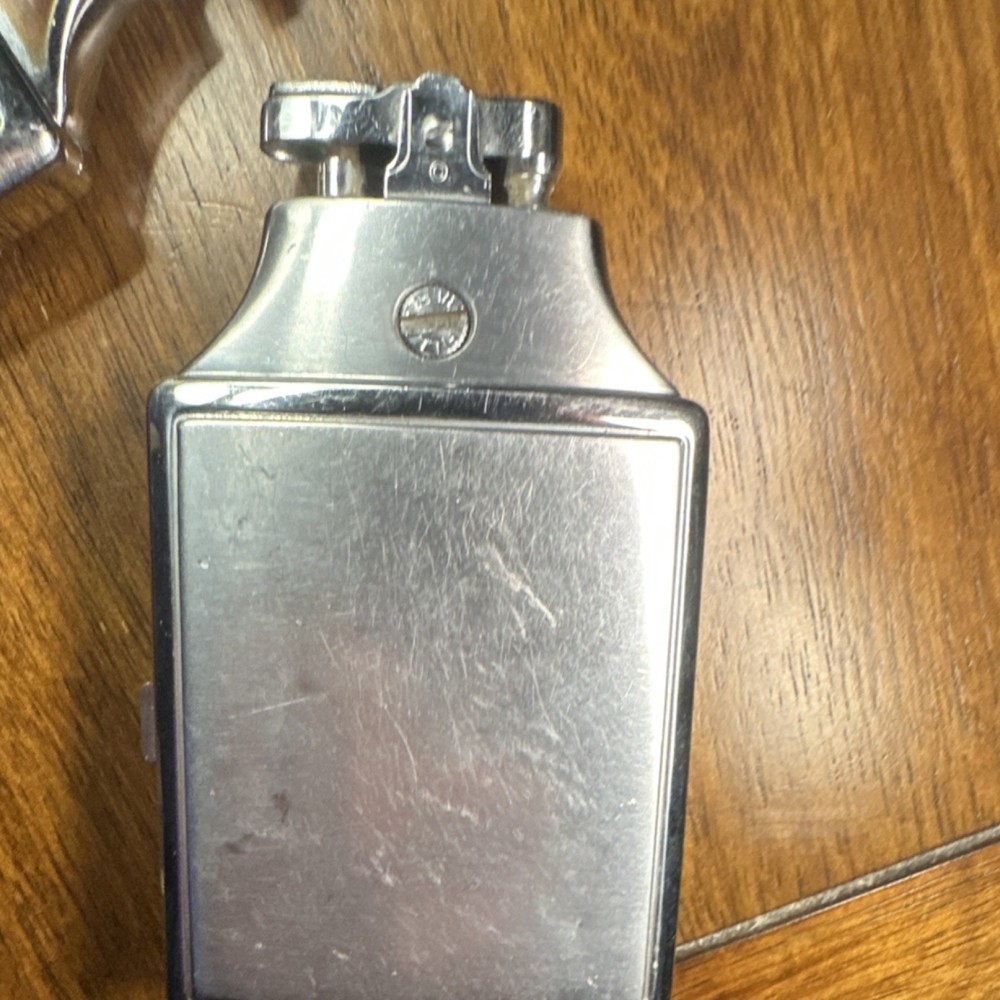 Ronson Silver-Tone Collectible Lighter Vintage Diamond Pattern