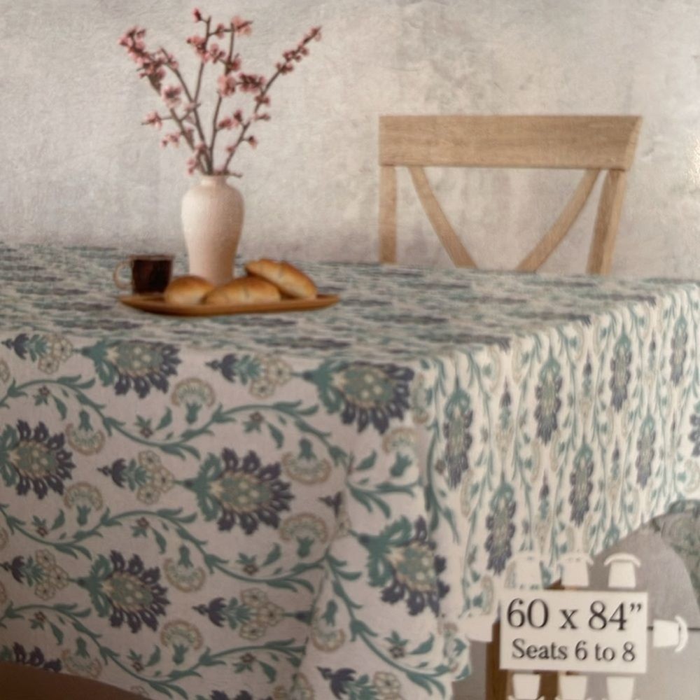 Lintex 60x 84 in rectangle tablecloth for 6-8 seats