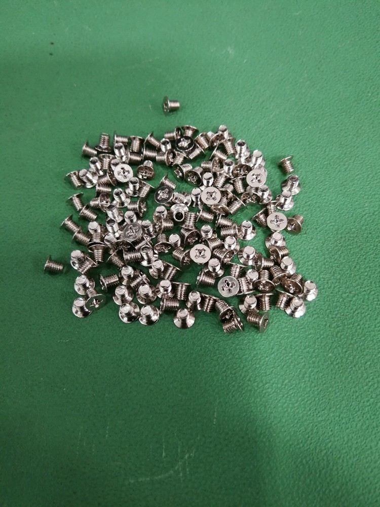 2.5" HDD Screws (Flat) for server/PC Chassis and Hard Disk Tray, 210 PC