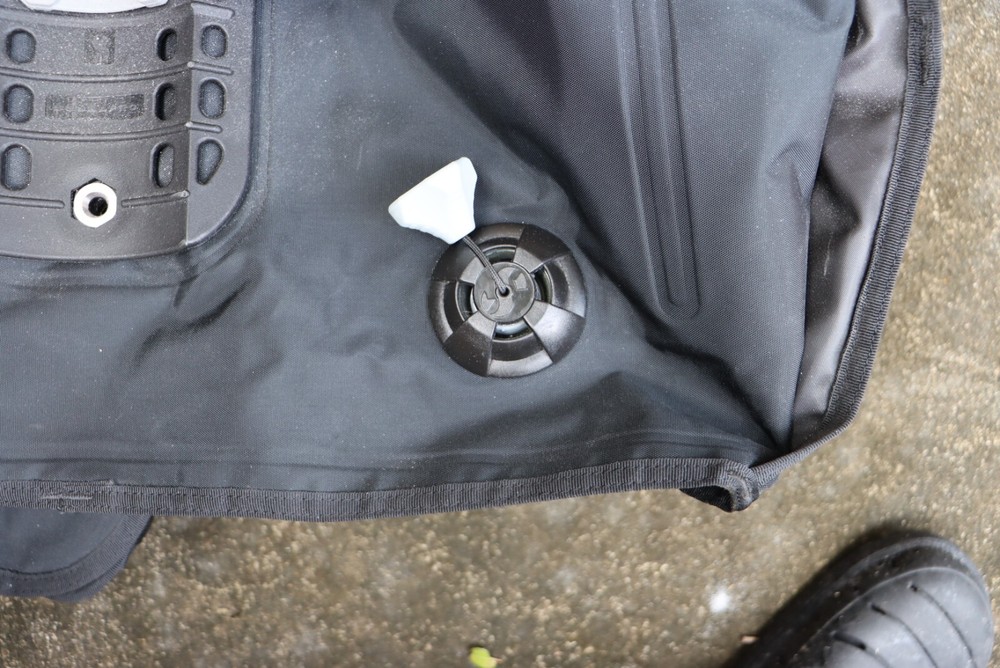 Scubapro Equalizer Buoyancy Compensator Size XL