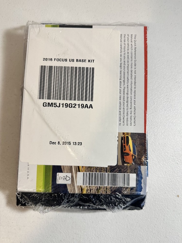 2016 Ford Focus Owner's Manual Set OEM