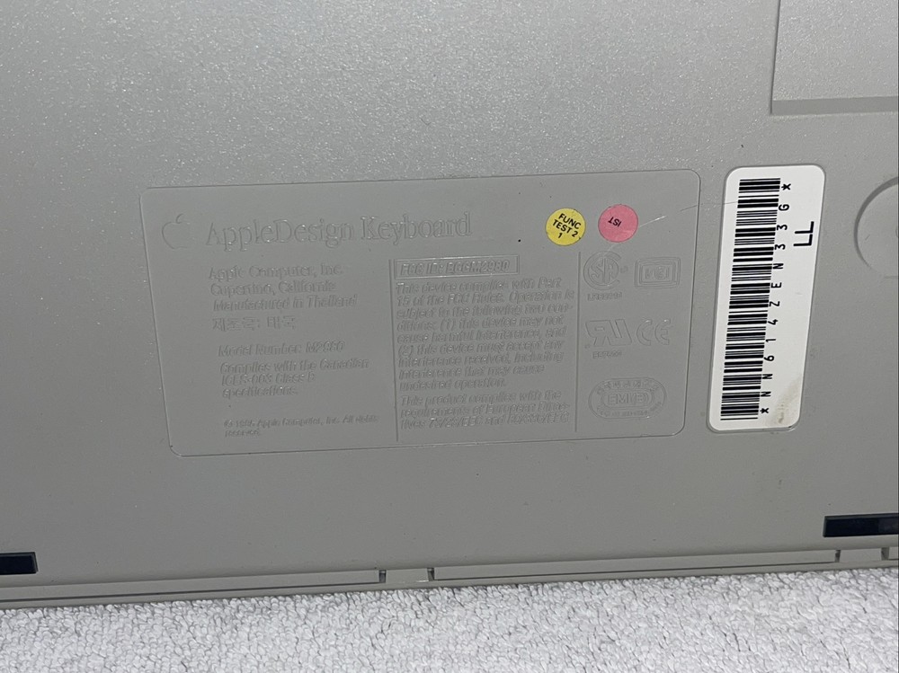 Vintage Apple M2980 AppleDesign Keyboard Computer