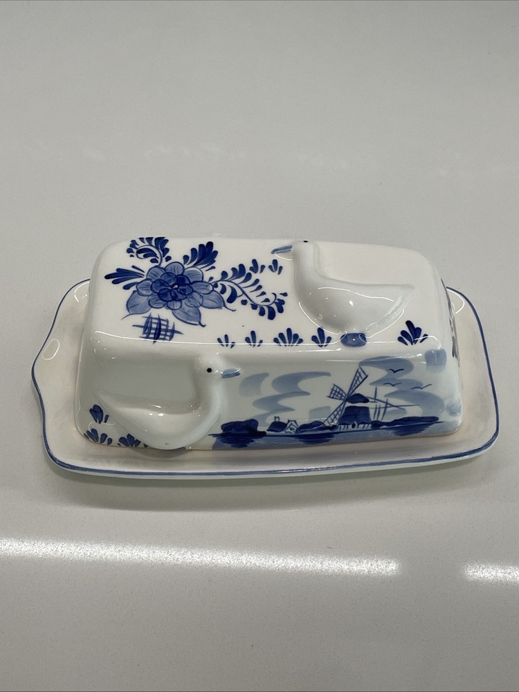 Hand Painted Delfts Blue Butter Dish