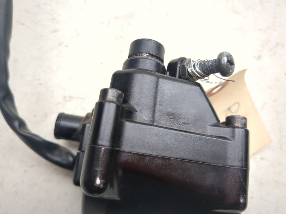 15-24 Can-Am Outlander 450 Right Control Button Switch