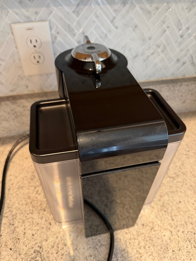 Nespresso Vertuo Evoluo Espresso Coffee Maker, Black, USED