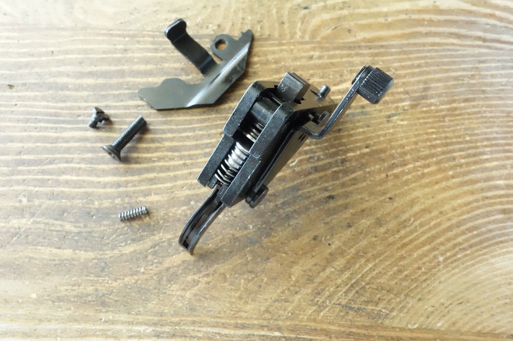 Mossberg Patriot Rifle Trigger Assembly & Bolt Stop Lightning Type