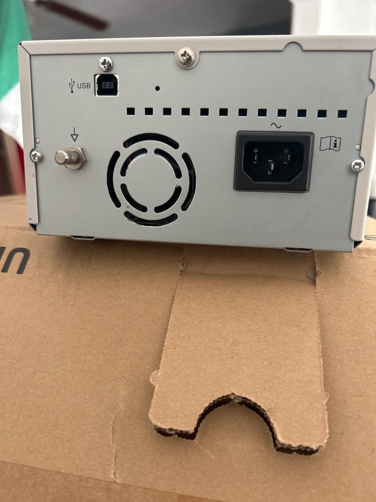 sony up-x898md