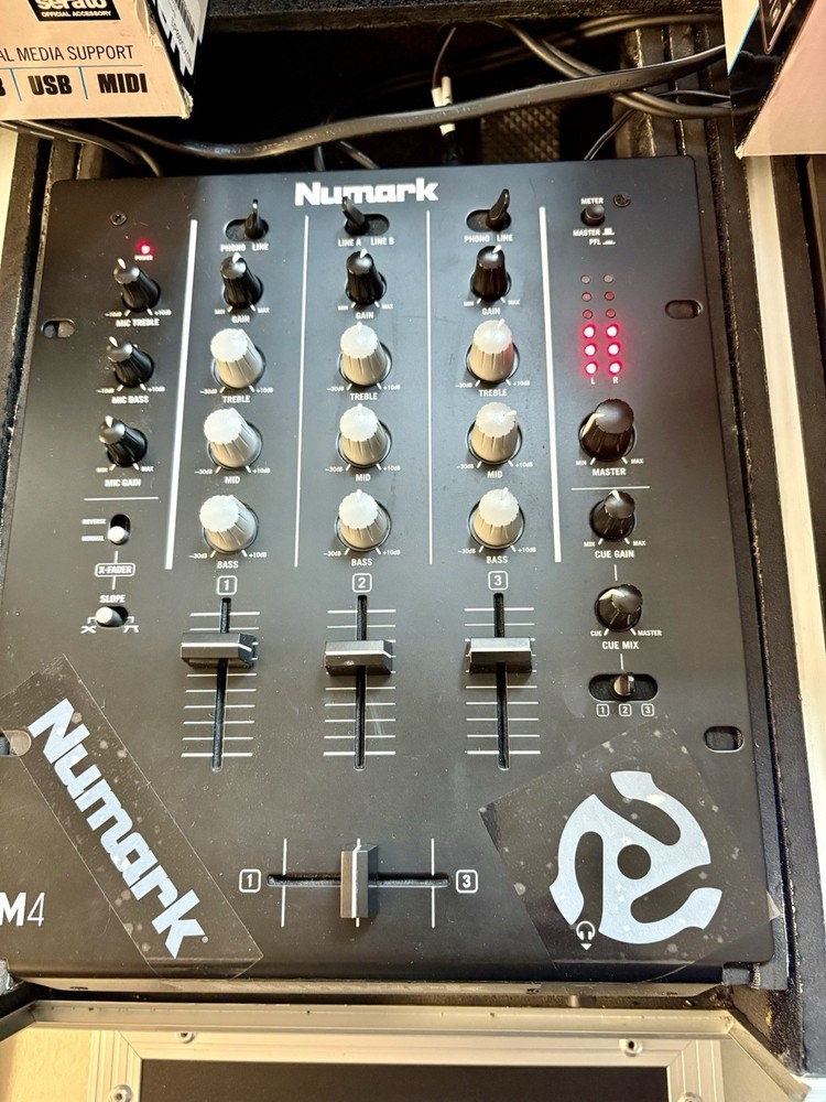 Numark NDX 500 DJ Set