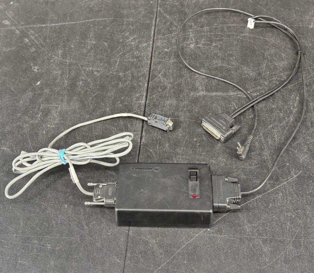 Motorola RLN4008E  Programming Radio Interface Box w/ Cables