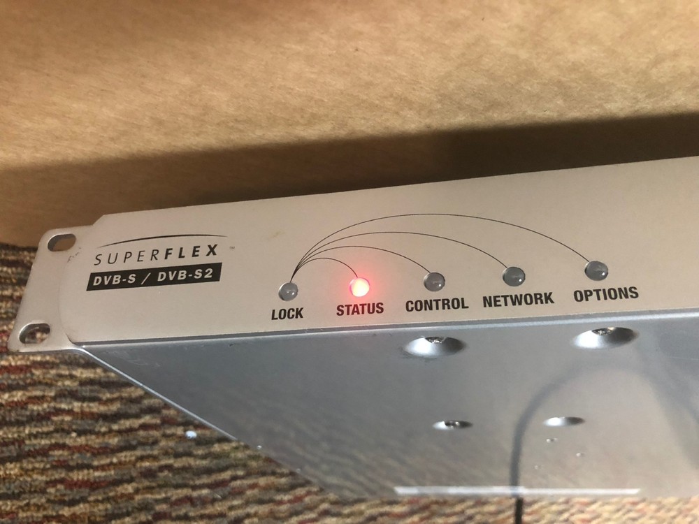 One International Datacasting SuperFlex DVB-S DVB-S2 Receiver SFX3101R