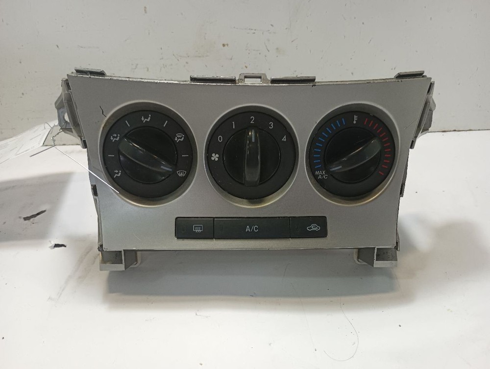 Dash Temperature Control from 2010 Mazda 3 12106617