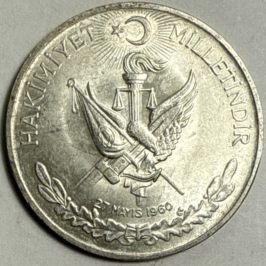 1960 Turkey 10 Lira  Silver Uncirculated Condition