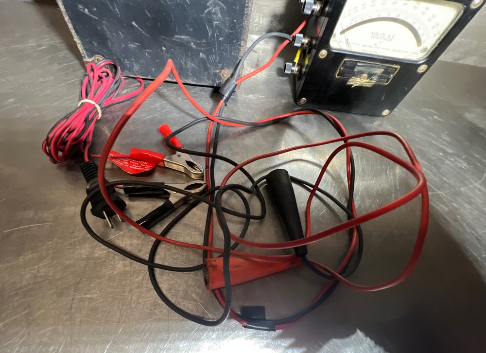 Weston Electrical Instrument Co AC Voltmeter Model 433