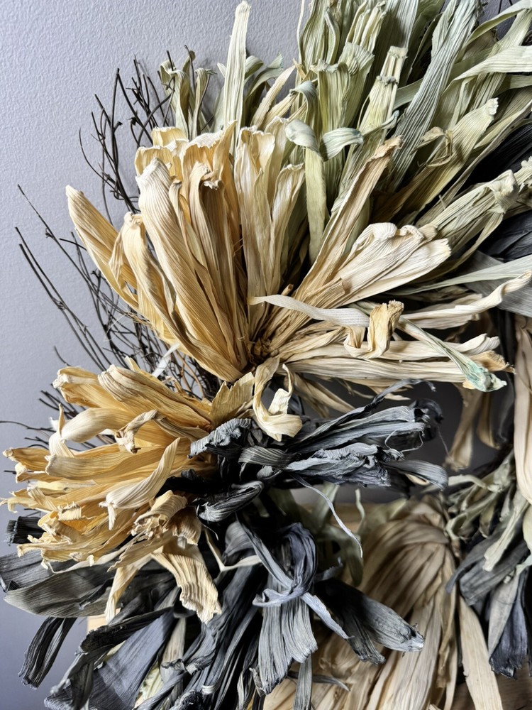Round Colored Corn Husk Wreath