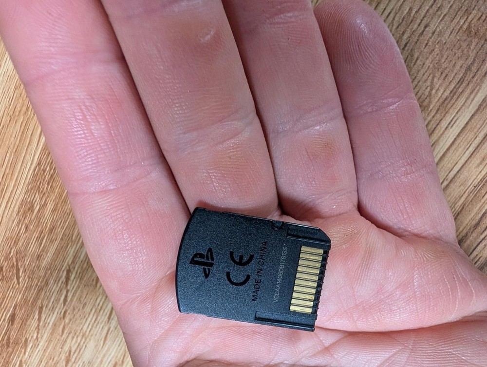 Ultimate Marvel vs. Capcom 3 PS Vita Game Cartridge