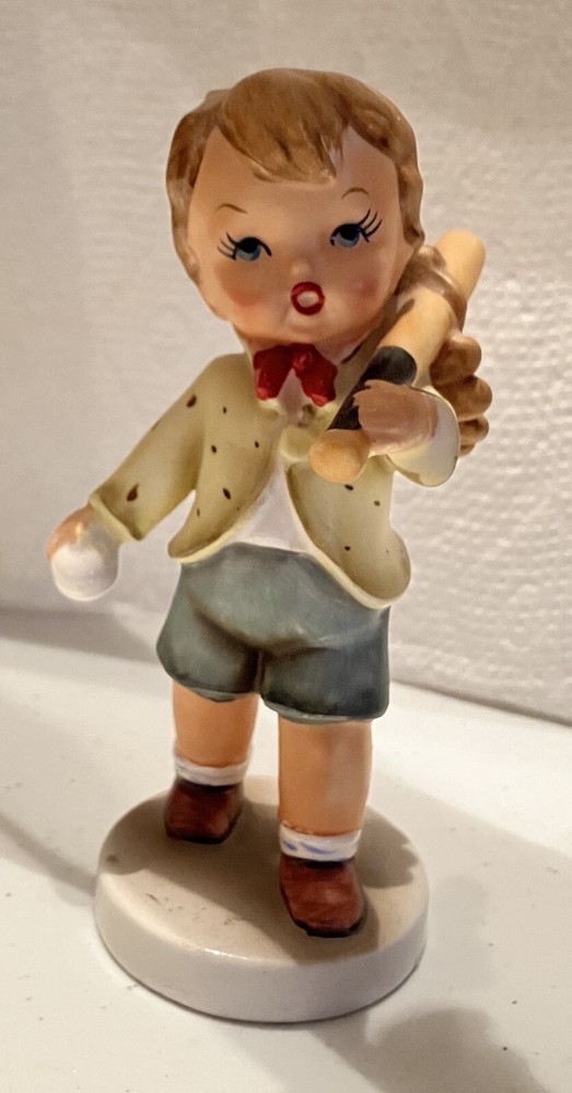 BASEBALL BOY FIGURINE! NO MARKINGS.