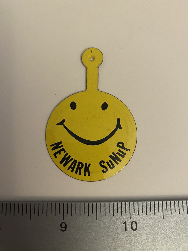Newark SuNuP Tab Fold Over Button P75