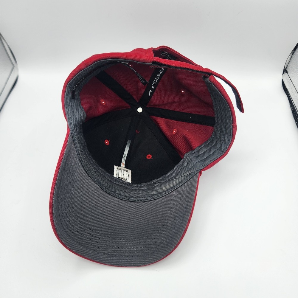 Nike Tiger Woods Golf Hat Maroon Performance Strapback Cap Hat OSFa EUC