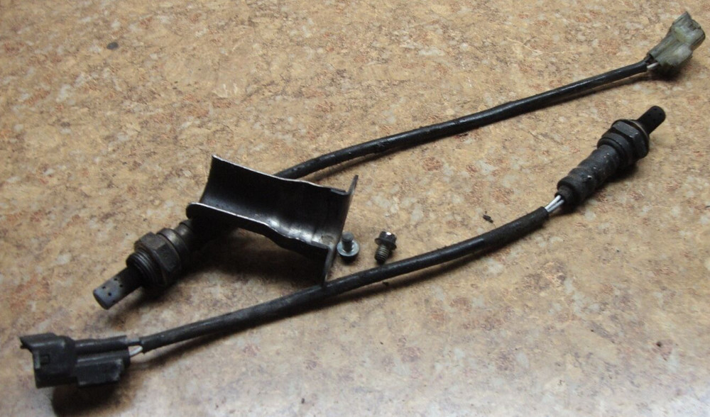 2003 Honda VFR 800 Interceptor Exhaust System Pipe Sensor Oxygen Lambda VFR800