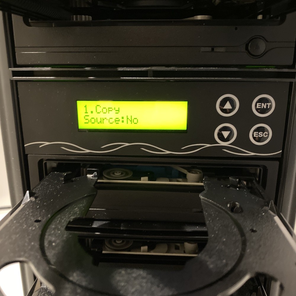 BestDuplicator BD-SMG-5T 6 Target 24X SATA DVD Duplicator