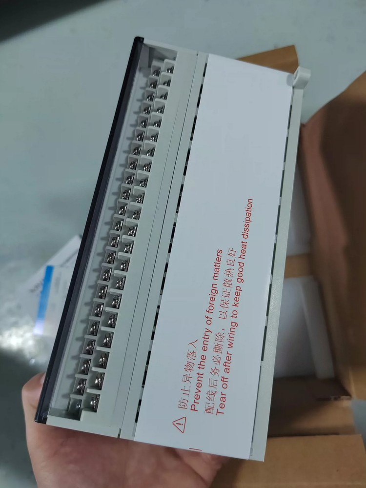 1pc Xinje XD5E-60T6-E Brand New Programmable Controller