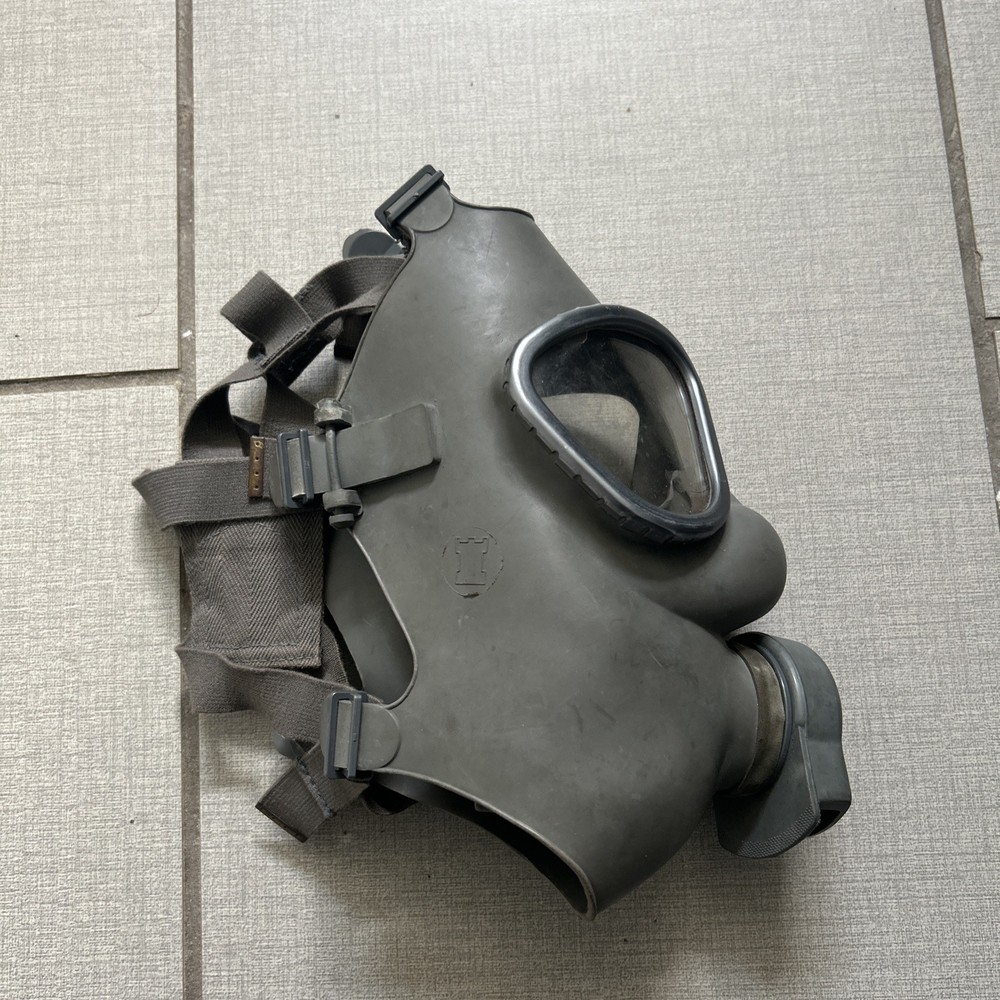 Finnish M61 Gas Mask