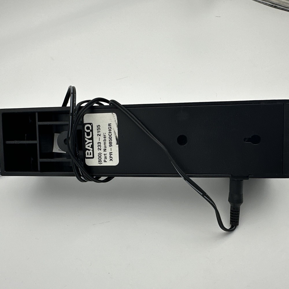 BAYCO 9850 LED Flashlight Charger DC