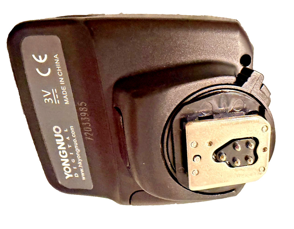Yongnuo YN-E3-RT Wireless Speedlite Transmitter Trigger for Canon Working & Box