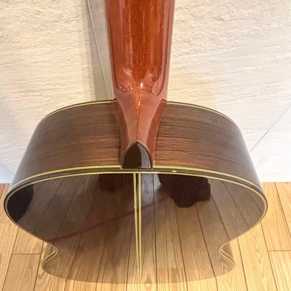 TAKAMIME NO.32FH Takamine Classical Guitar