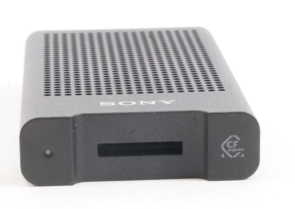 Sony CFexpress Type A Card Reader