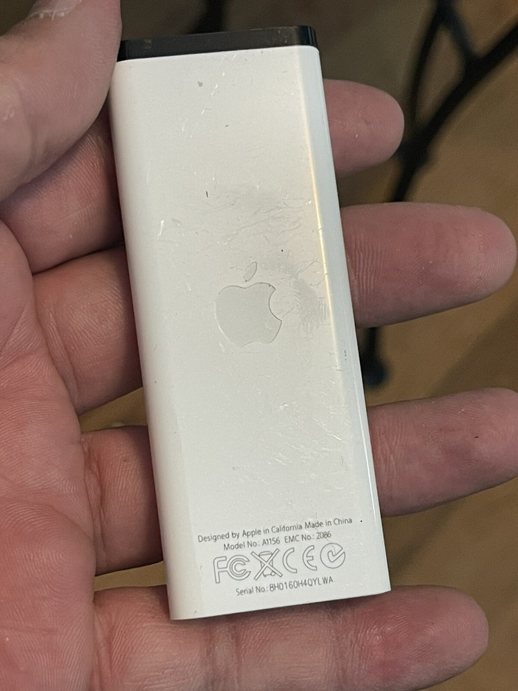 Apple white remote