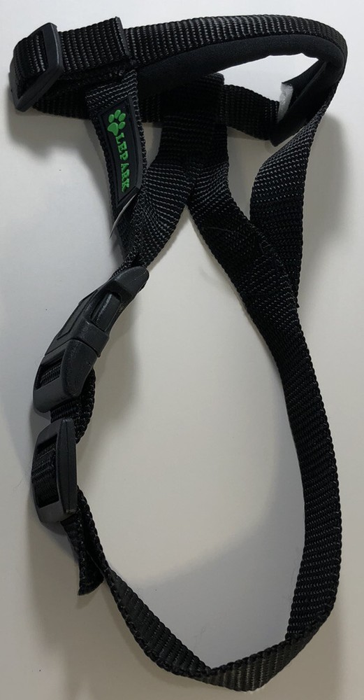 Nylon Dog Muzzle Prevent Biting Barking Chewing Medium Adjustable Loop Pet NEW