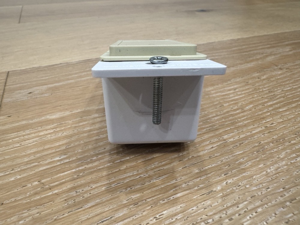 Wattstopper Legrand LMSW-211 Ivory