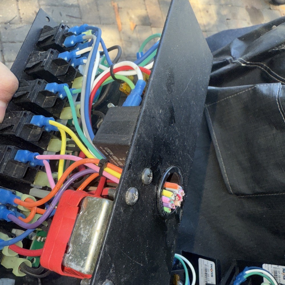 Havis Universal Light Controler Vehicle Mount