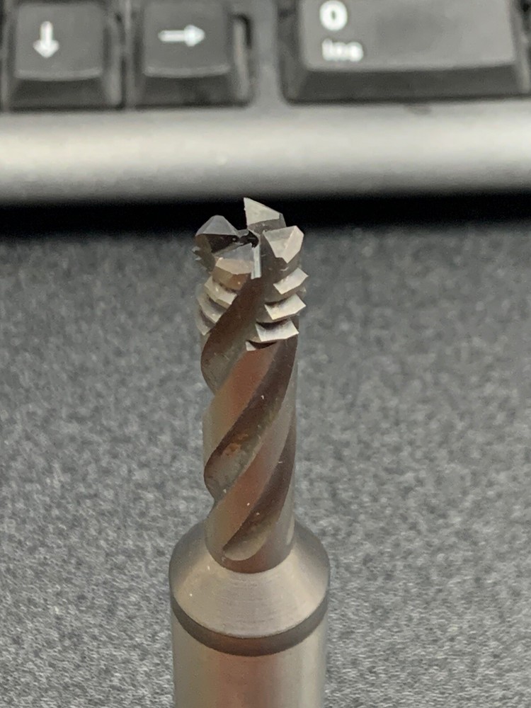 Widia 9/16-12 UNC Threadmill Solid Carbide 4138614 GTM415030