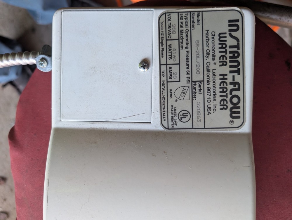Used tankless Instant Flo Hot Water Heater With All Connections 220v