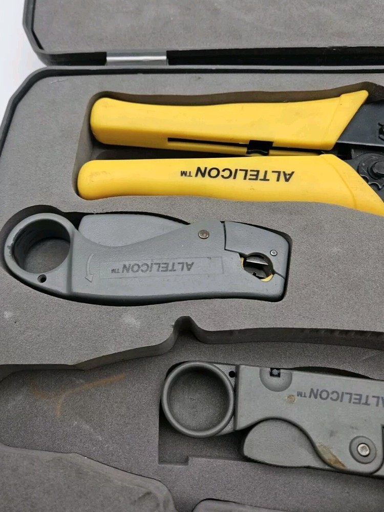 Telecom Crimping Set Incomplete
