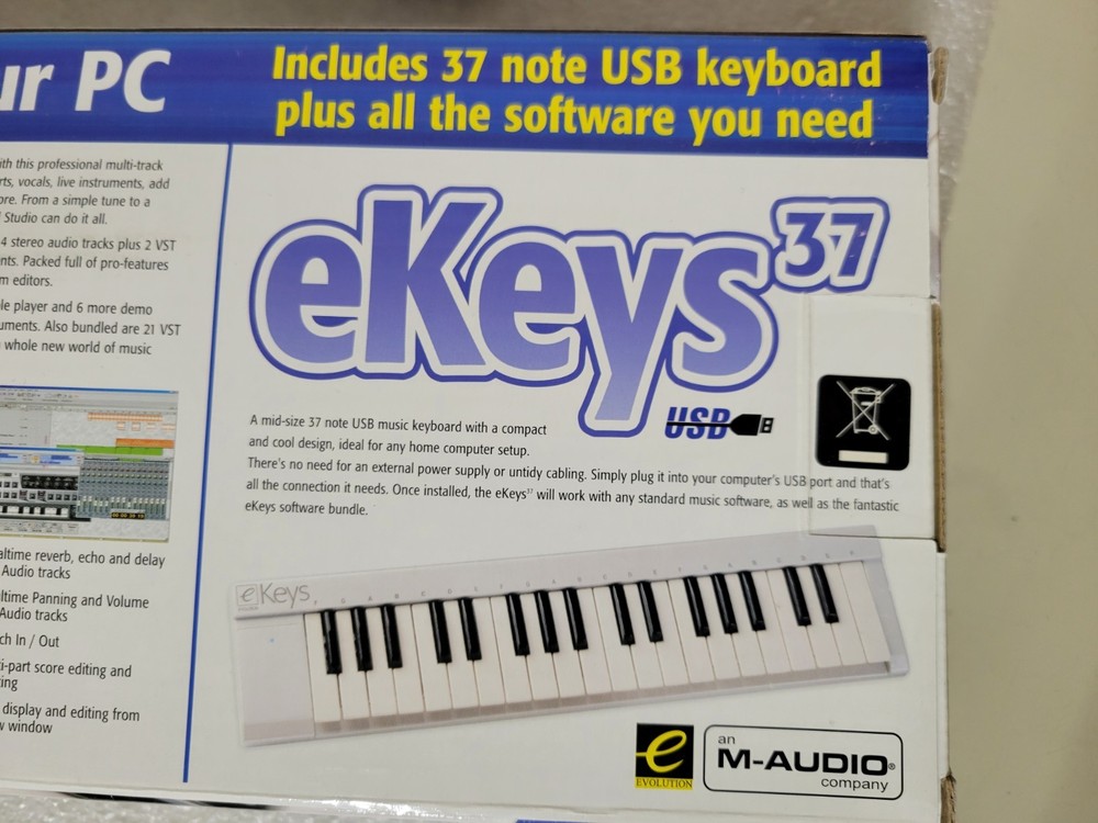 M-Audio Evolution eKeys 37 Musical Keyboard USB - White - use w/ PC or Mac - New