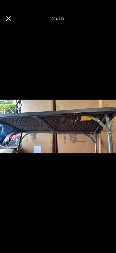 4ft Black or white Foldable Portable table