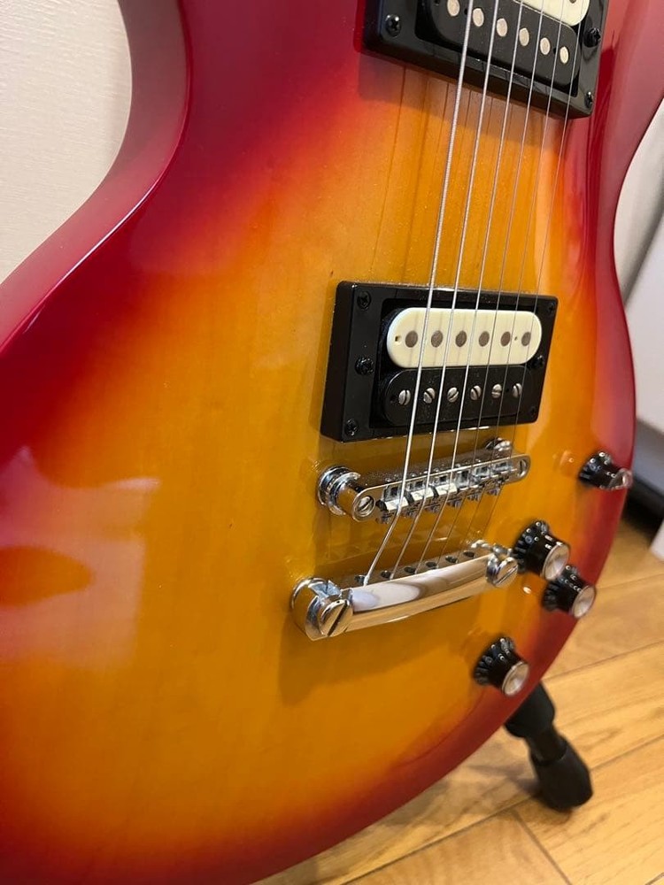 Epiphone Les Paul Studio LT Sunburst Safe Packing!