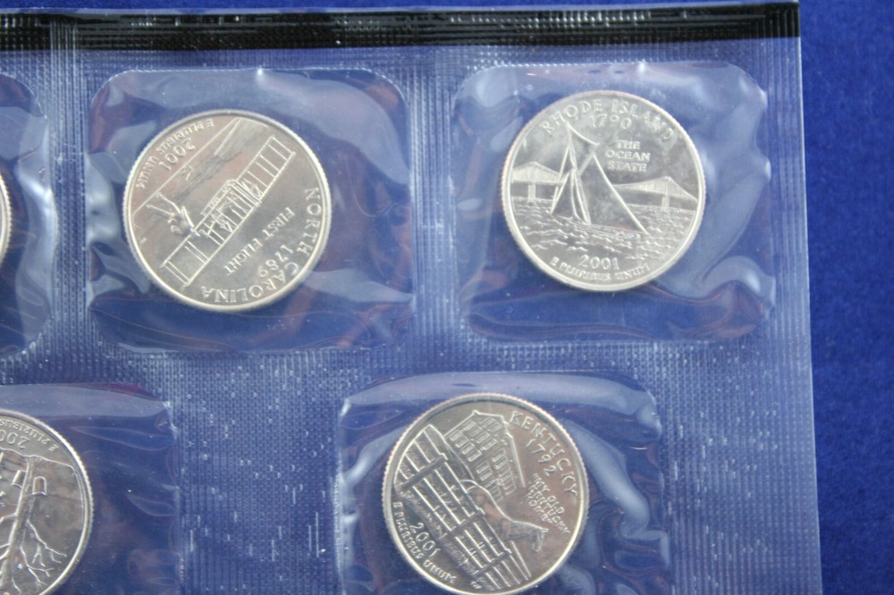 2000 P & D Uncirculated Mint Set 20 Coins