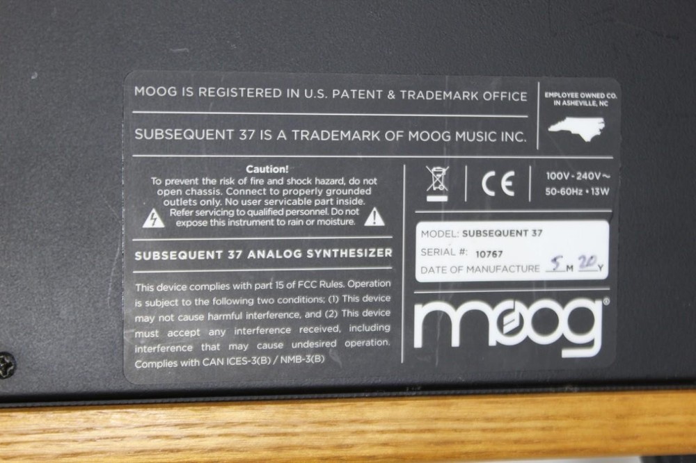 Moog Subsequent 37 (2-Note) Paraphonic Analog Synthesizer
