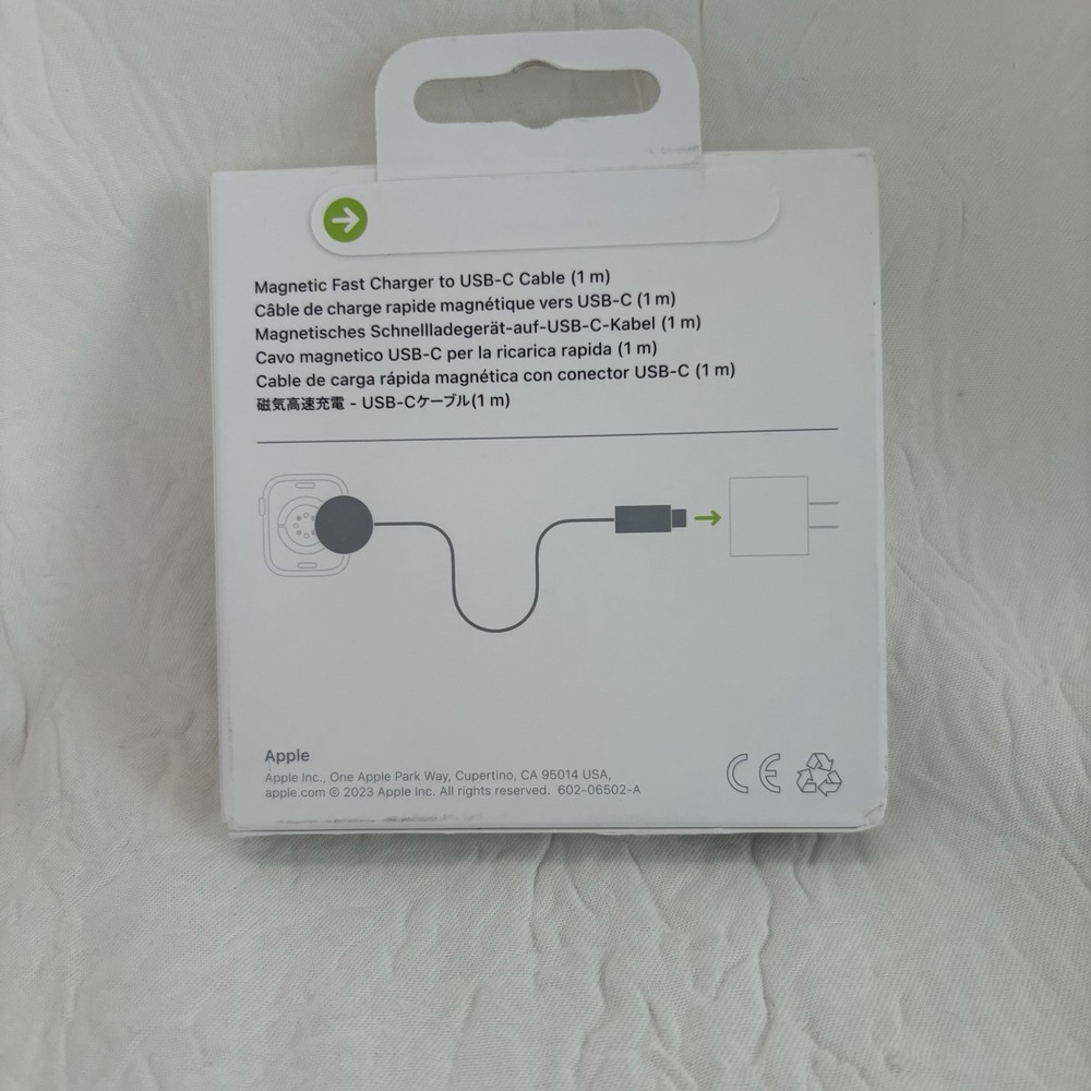 Apple Magnetic Charger with USB-C Cable. NEW