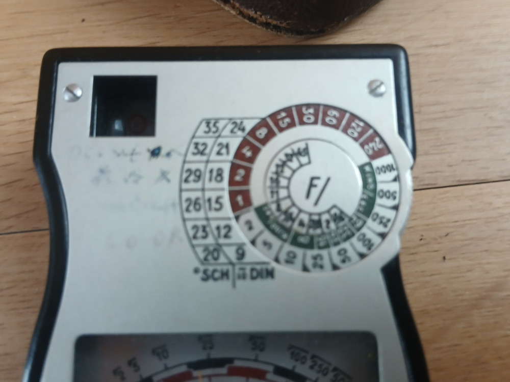 Vintage Kodalux Edal Light Meter